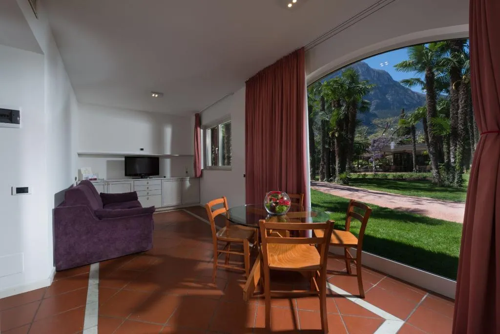Room, Grand Resort Du Lac Et Du Parc, Milan