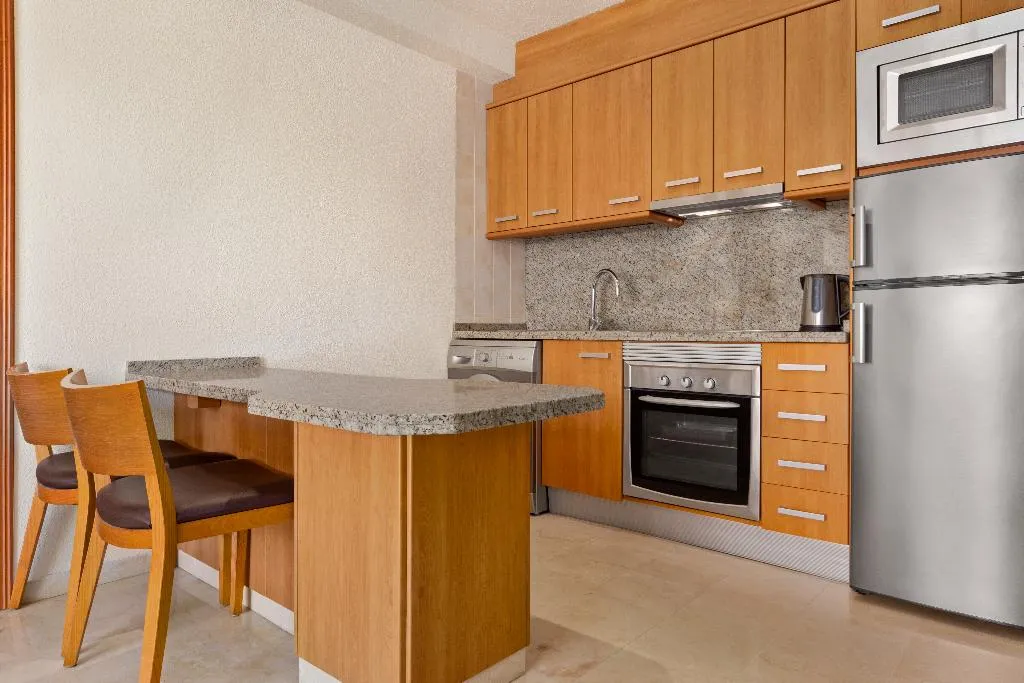 APARTMENT CAPACITY 4 Room, Ramada Hotel & Suites By Wyndham Costa Del Sol, Costa Del Sol