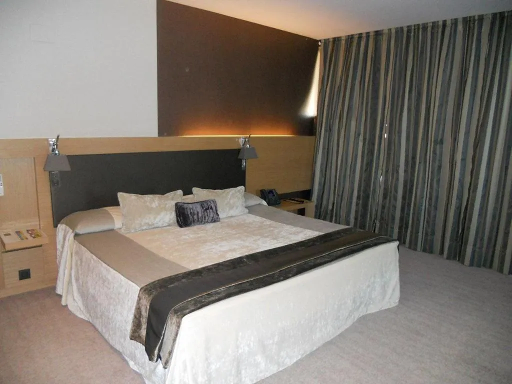 Room, Gran Palas Hotel, Costa Brava