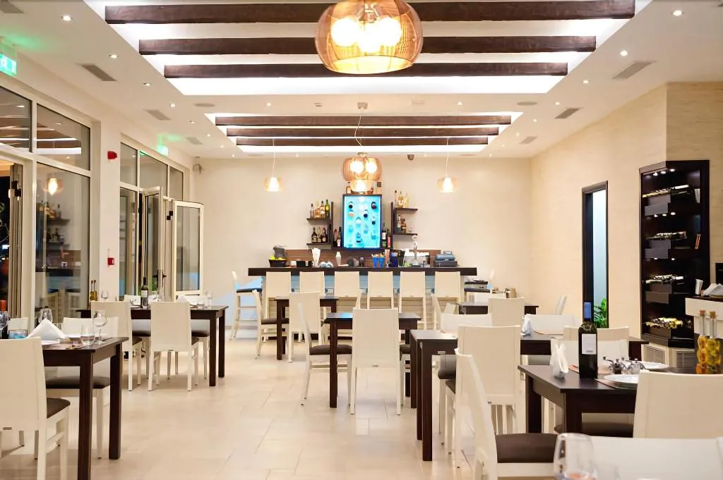 Restaurant, Delfini Beach Hotel, Rhodes