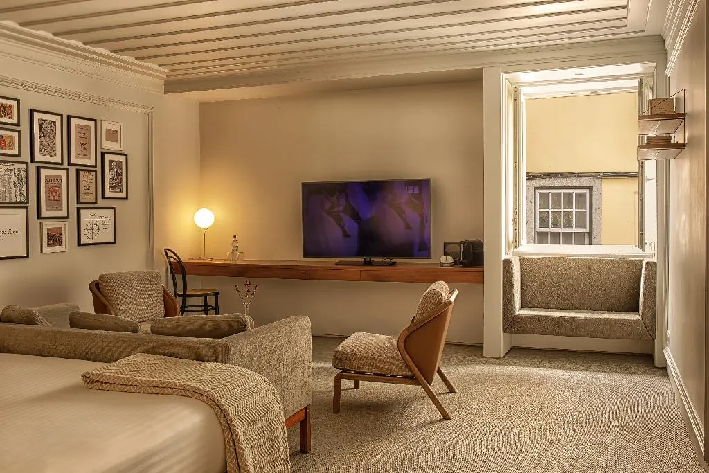 DOUBLE SUPERIOR Room, Lisboa Pessoa Hotel, Lisbon
