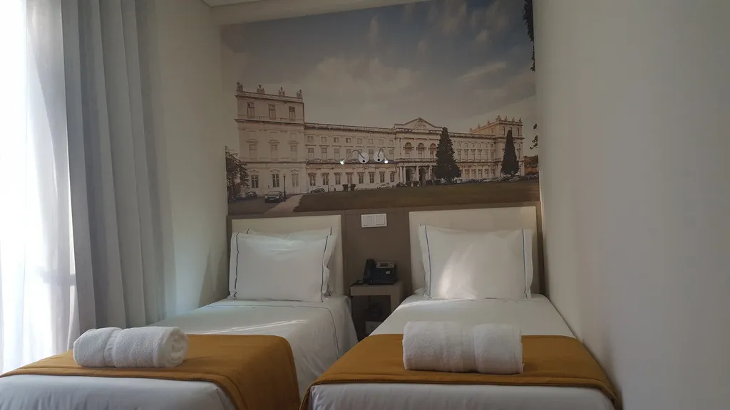TWIN STANDARD Room, Fenicius Charme Hotel, Lisbon