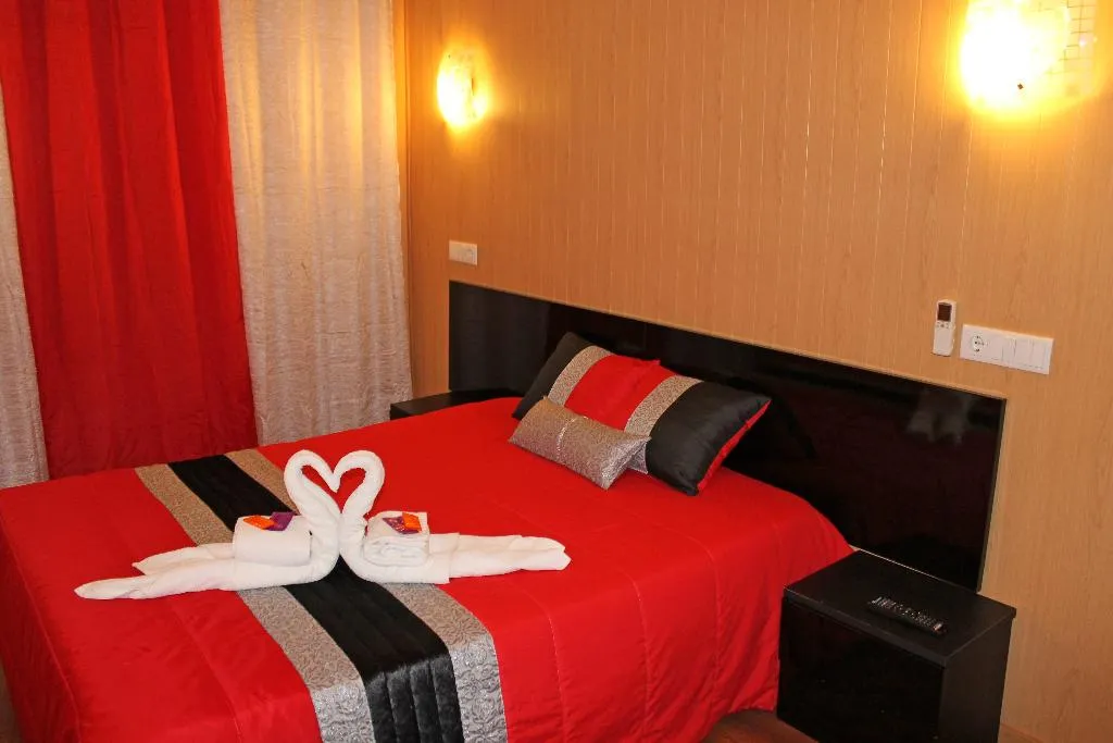 STUDIO ONE BED Room, Monte Carlo Love Porto, Porto