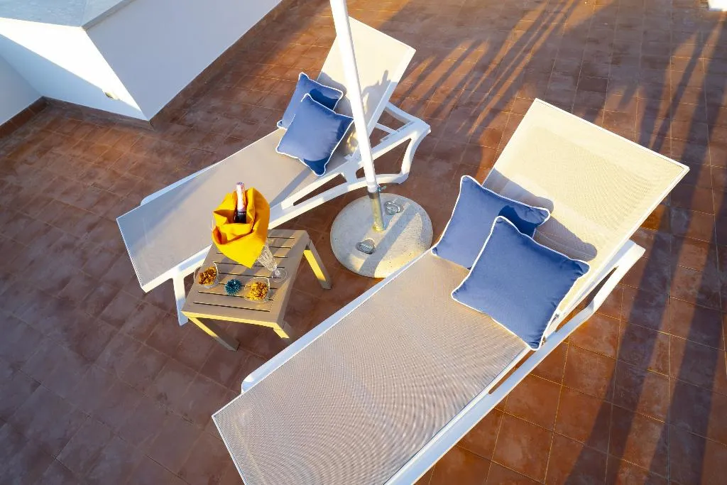 Terrace, Villa Cettina Boutique Hotel, Naples