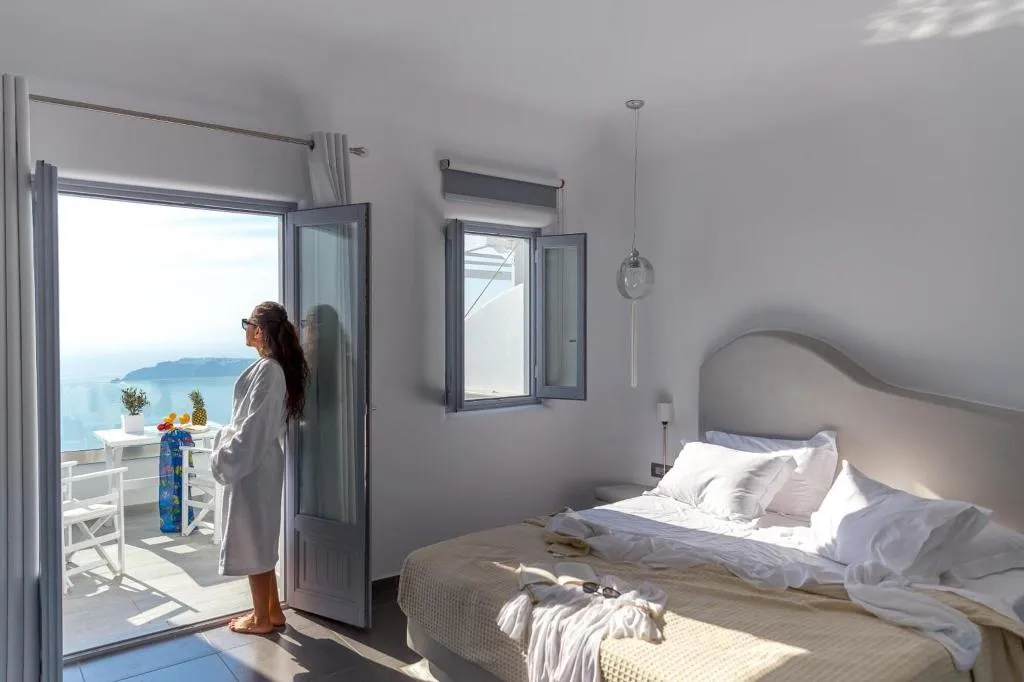 Room, Unique Suites, Santorini