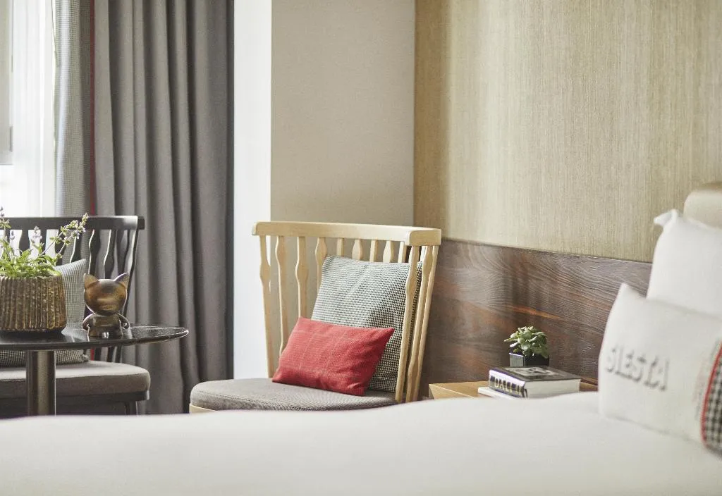 Room TWO DOUBLE BEDS Room, Hyatt Centric Gran Via Madrid, Madrid