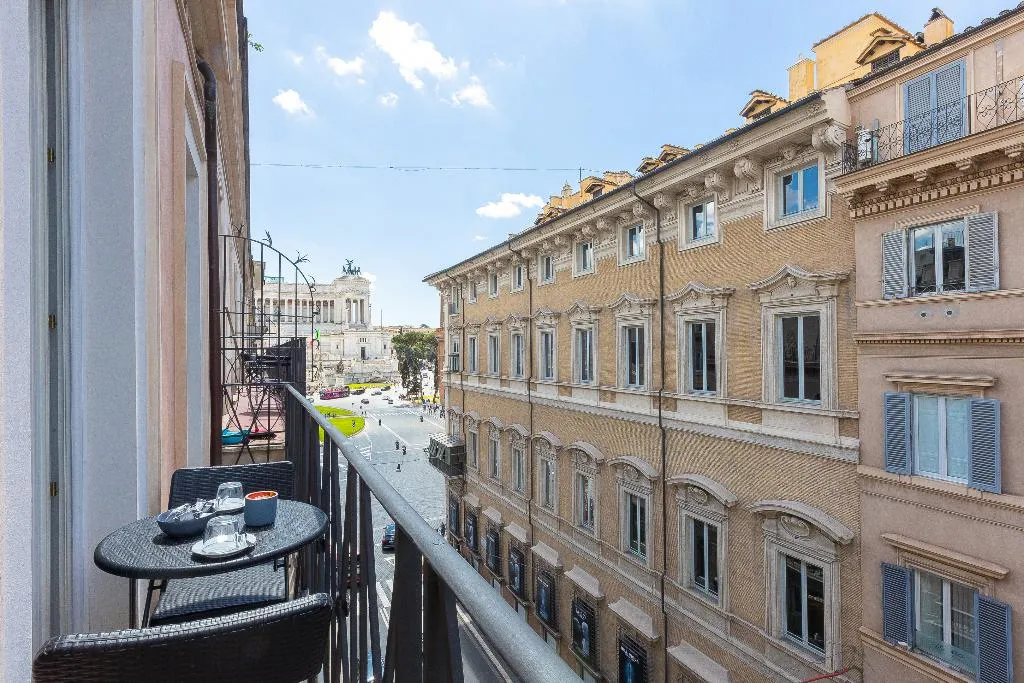General view, Suite Della Pigna, Rome