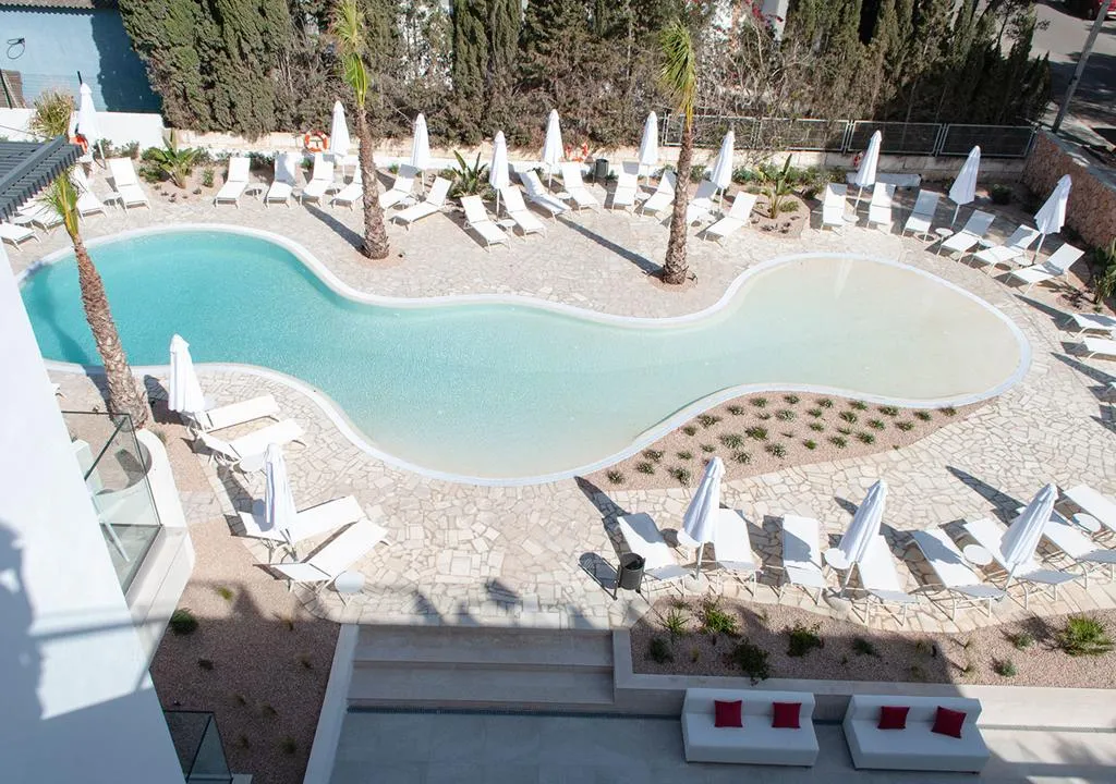 Pool, Hotel Dona, Majorca