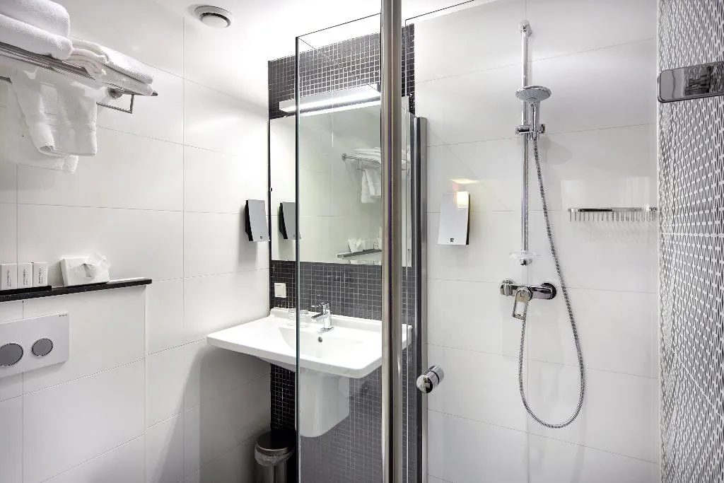 QUADRUPLE STANDARD Room, Nova Hotel, Amsterdam