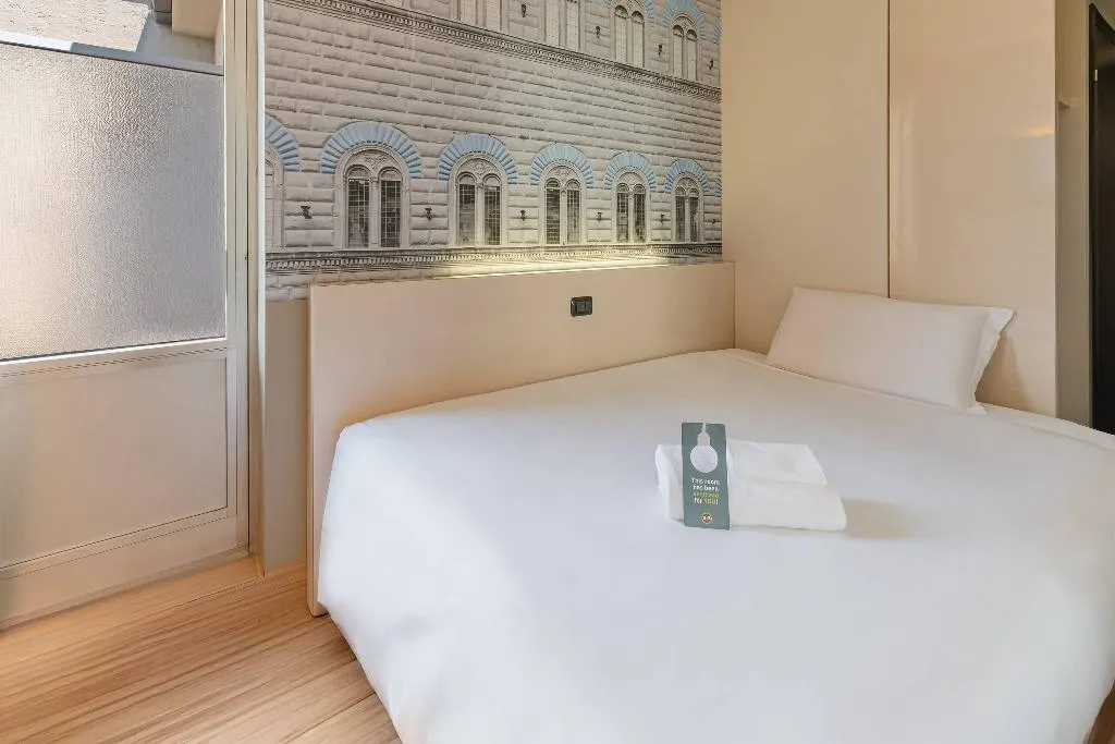 SINGLE STANDARD Room, B&b Hotel Firenze City Center, Florence