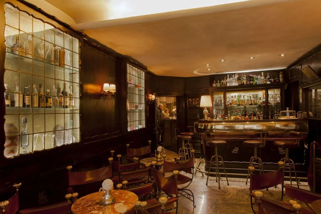 Bar, Saturnia & International, Venice