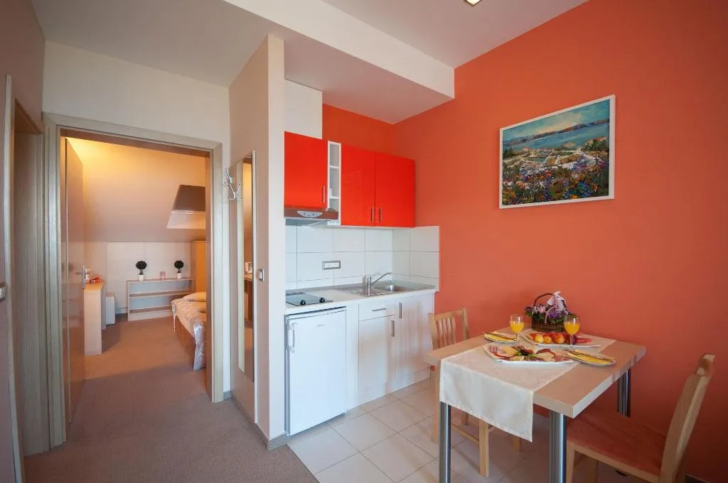 Room, Maritimo, Split