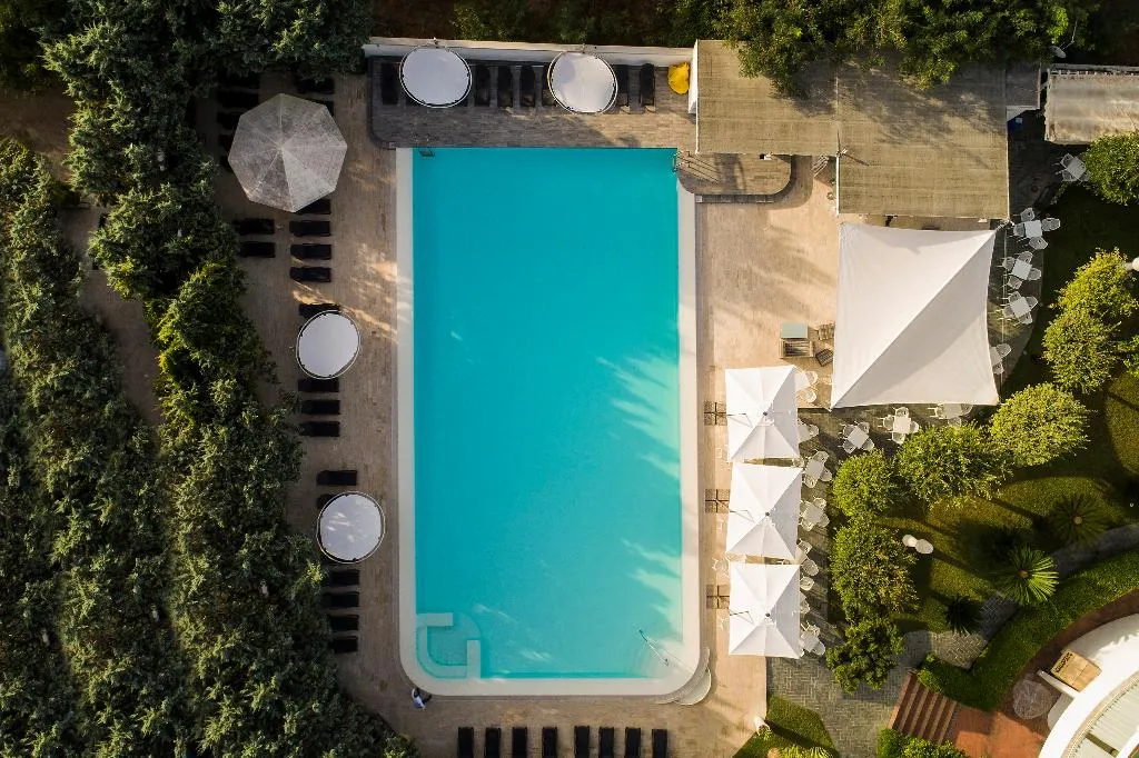 Pool, Le Palme, Naples