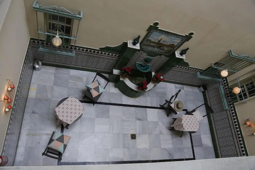 Lobby, Jardin de La Alameda, Seville