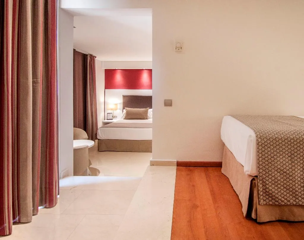 FAMILY ROOM STANDARD Room, Catalonia Majorica, Majorca