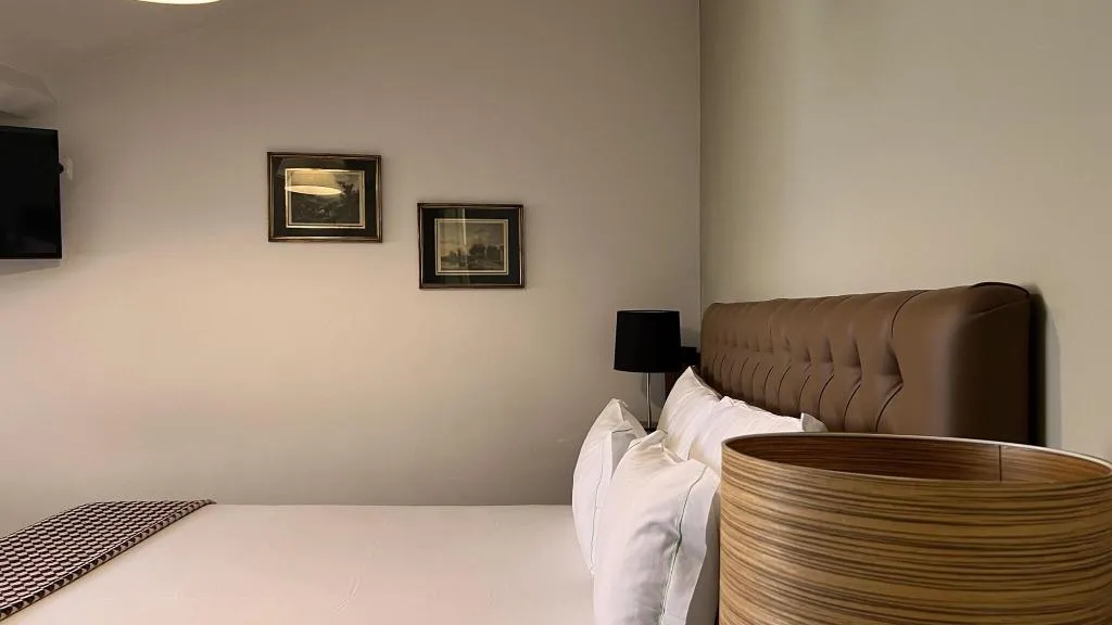 DOUBLE QUEEN SIZE BED Room, Casa do Bairro by Shiadu, Lisbon