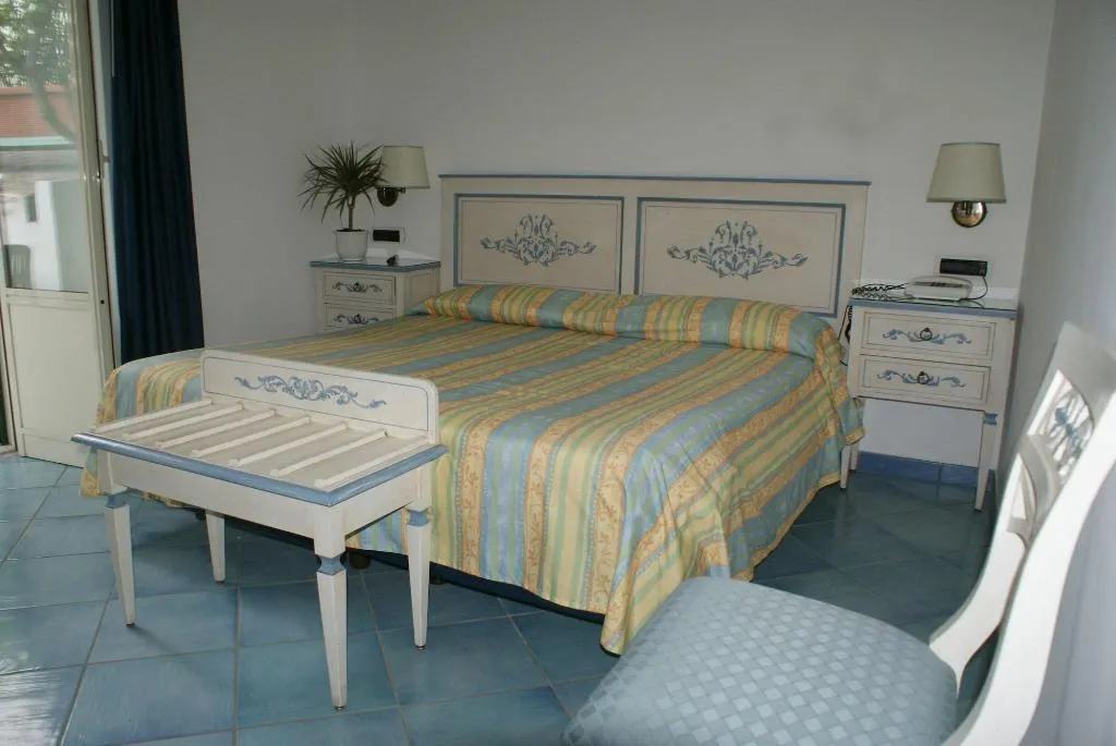 Room, Villa Ciccio, Naples