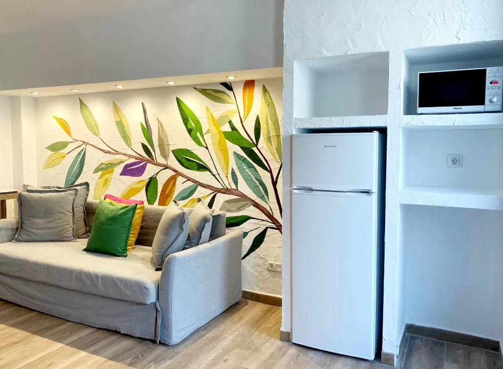 APARTMENT CAPACITY 6 Room, Y Hostel - Albergue Juvenil, Majorca