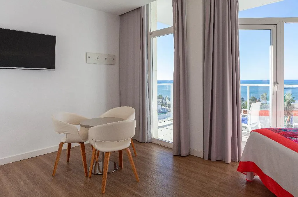JUNIOR SUITE CAPACITY 3 Room, Hotel Alay - Adults Only, Costa Del Sol