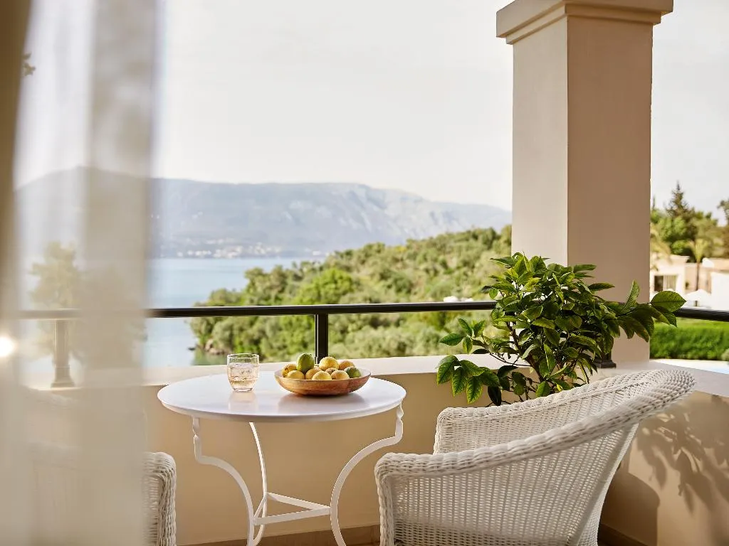 BUNGALOW DELUXE Room, Grecotel Eva Palace, Corfu