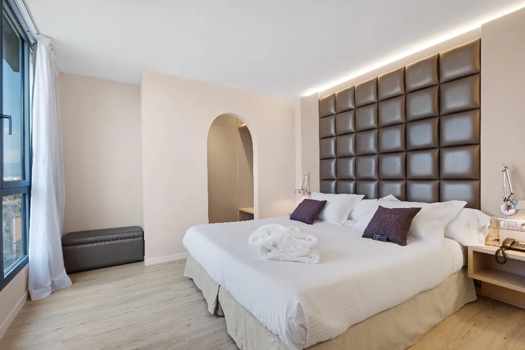 JUNIOR SUITE STANDARD Room, Palladium, Majorca