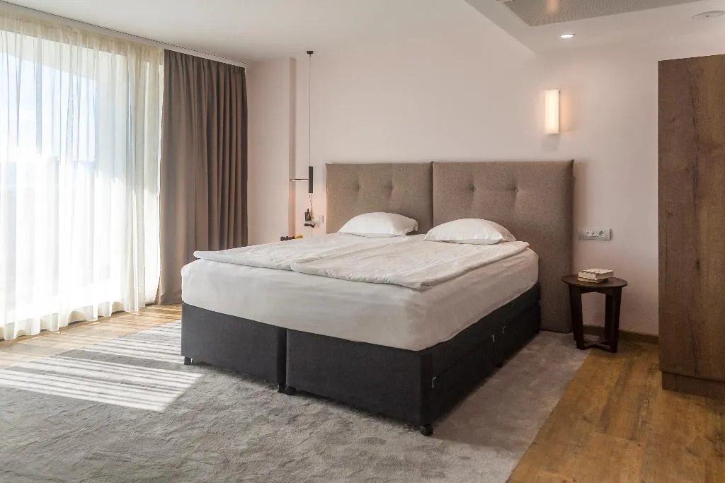 DOUBLE DELUXE Room, Amiral, Varna