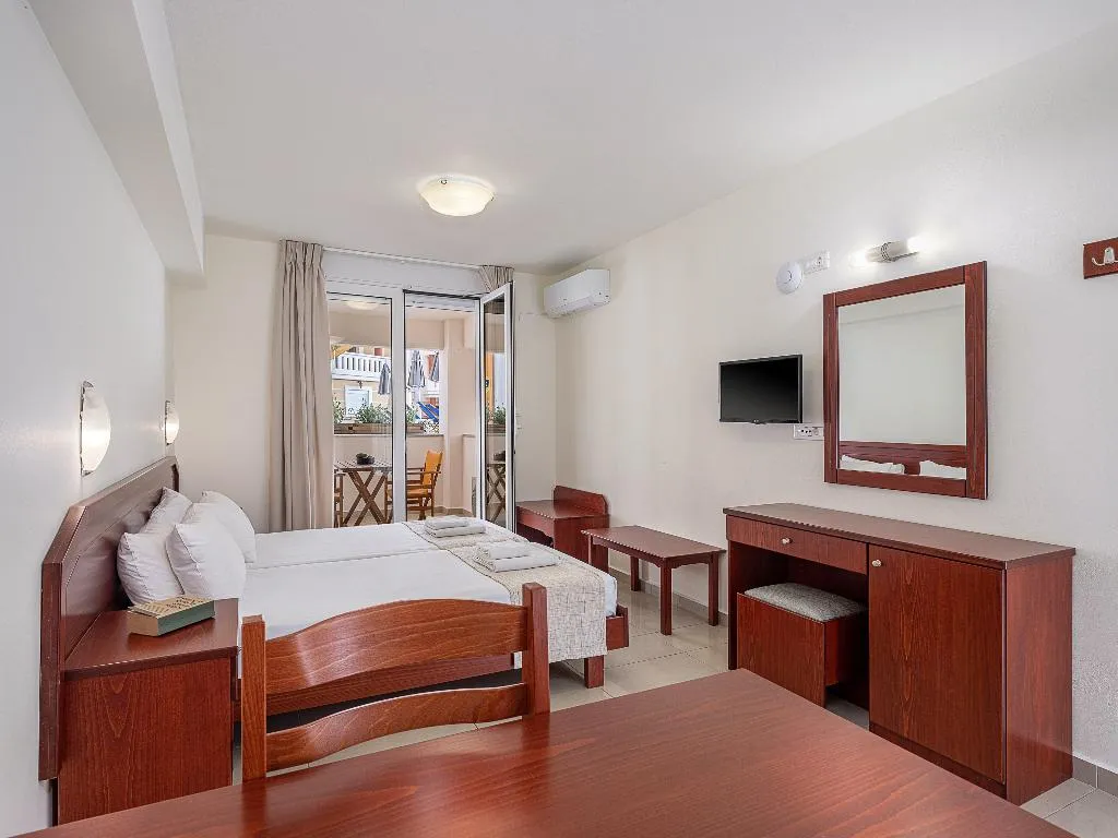 STUDIO ECONOMY Room, Artemis Apartments, Crete