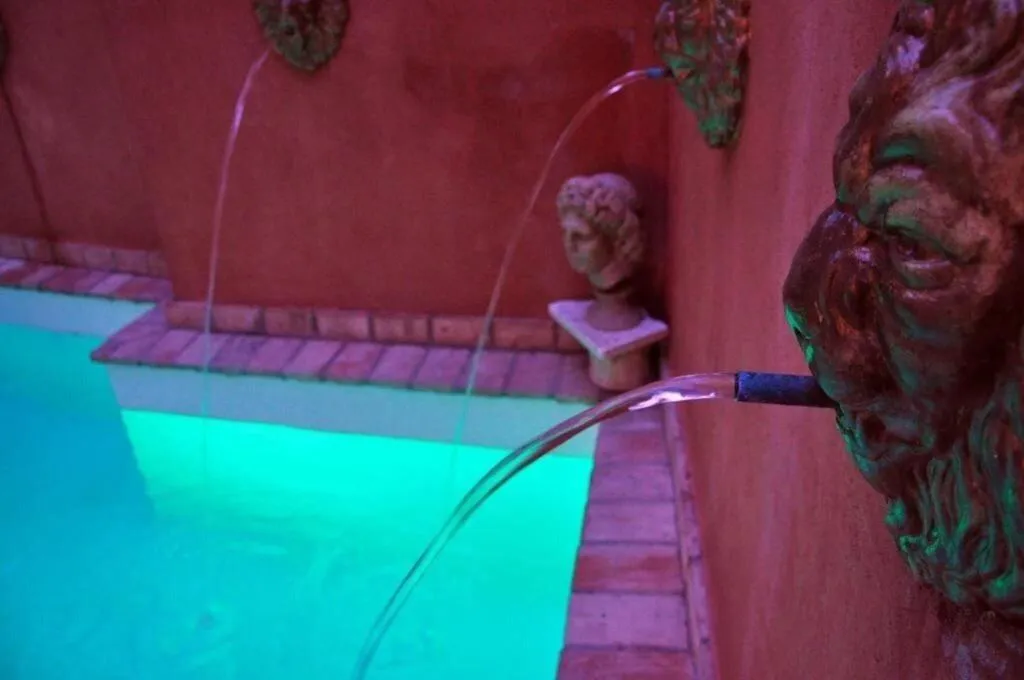 Pool, Ateneo Sevilla, Seville