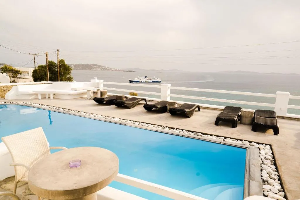 Room, Flaskos Suites, Mykonos