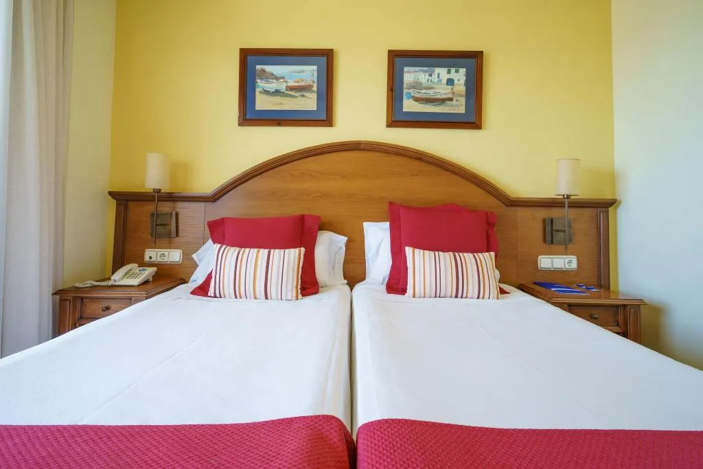 DOUBLE PARTIAL SEA VIEW Room, Isabel, Costa Del Sol