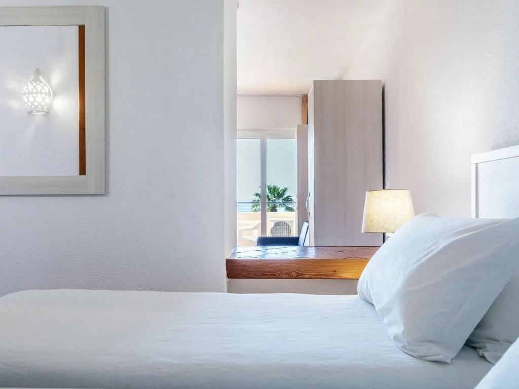 Room, Meia Praia Lagos, Algarve