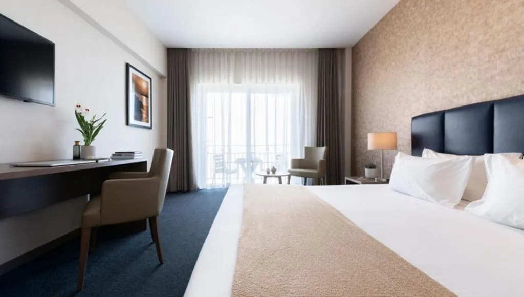 Room, The Waterfront Hotel, Malta