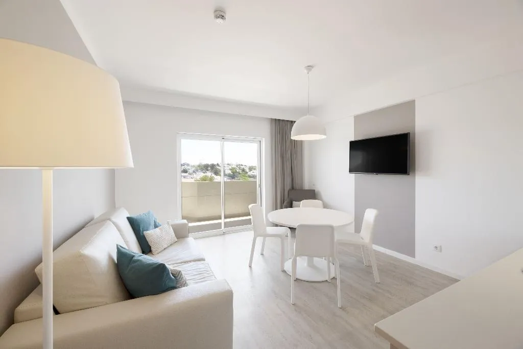 APARTMENT PREMIUM ONE BEDROOM Room, AlvorMar Apartamentos Turisticos, Algarve