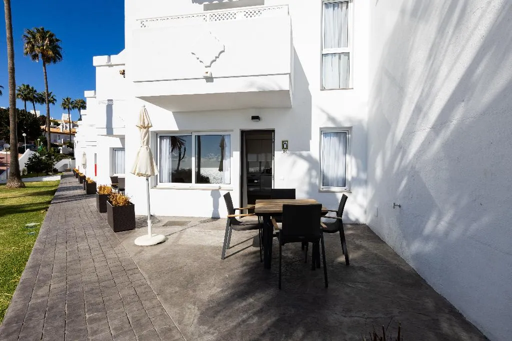 APARTMENT SEA VIEW Room, Ramada Hotel & Suites By Wyndham Costa Del Sol, Costa Del Sol