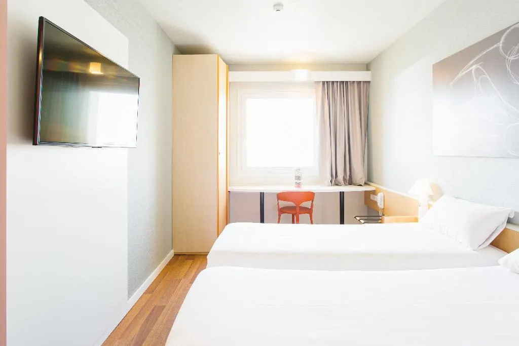 TWIN STANDARD Room, ibis Alicante Elche, Costa Blanca