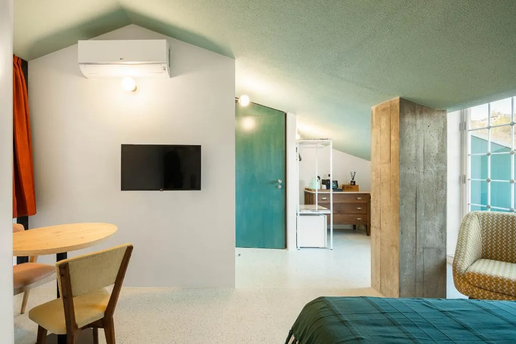 Double or Twin WITH BALCONY Room, Covelo The Original Rooms And Suites, Porto