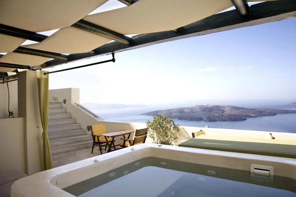 Room, Cabana 112 Cliff Suites, Santorini