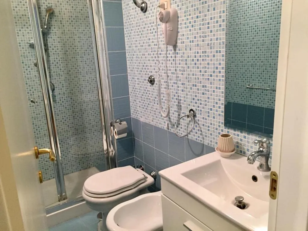 Room, B&B Speranzella, Naples