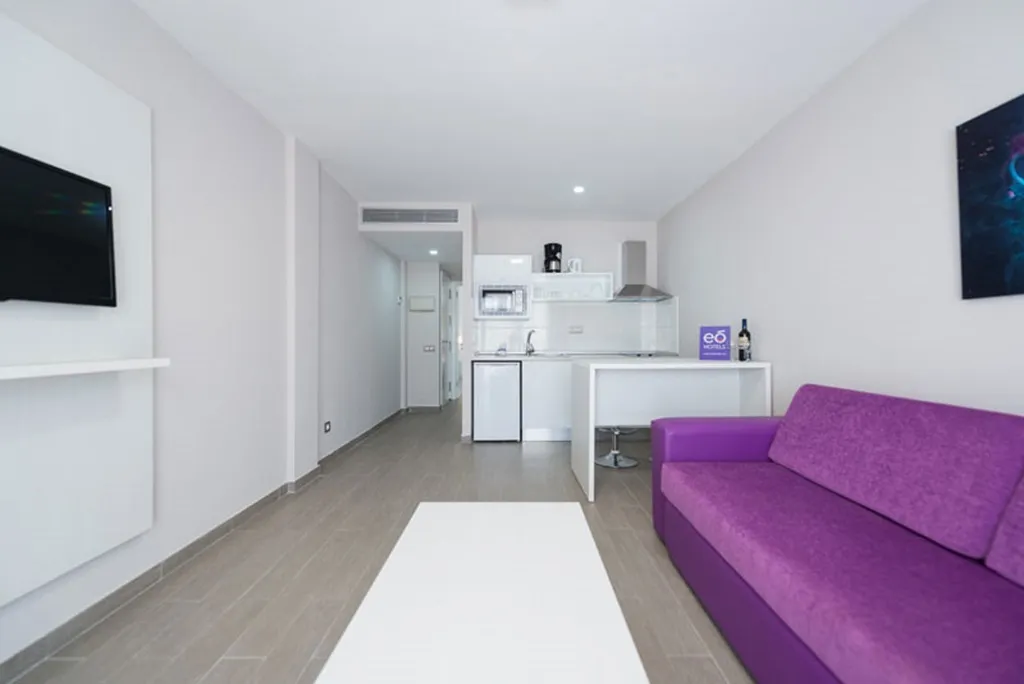 Room, eo Corona Cedral, Gran Canaria