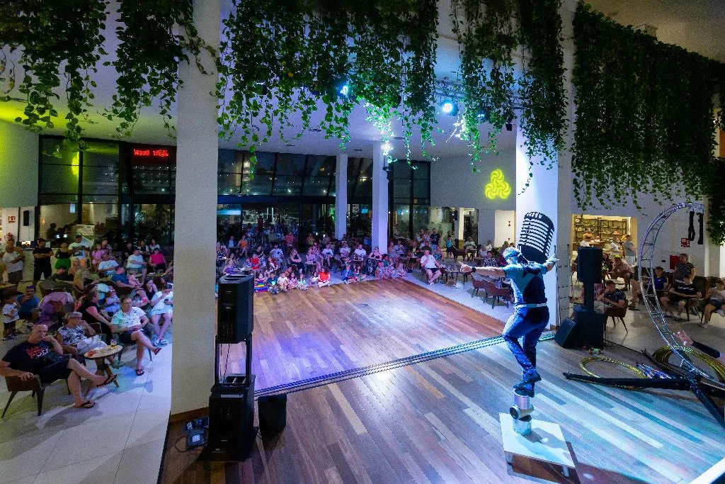 Sports and Entertainment, Alexandre Gala, Tenerife