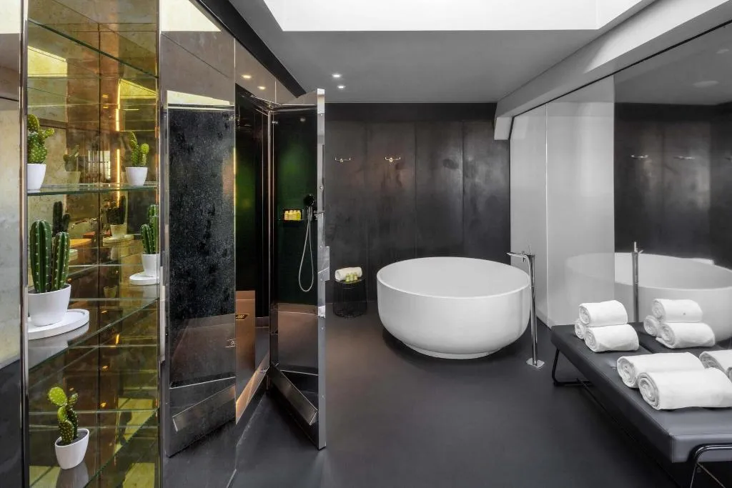 Room, W Amsterdam, Amsterdam