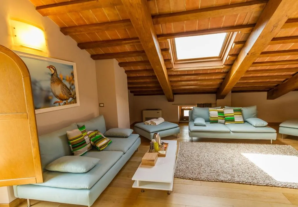 Room, Tenuta Borgo Santa Cecilia, Umbria