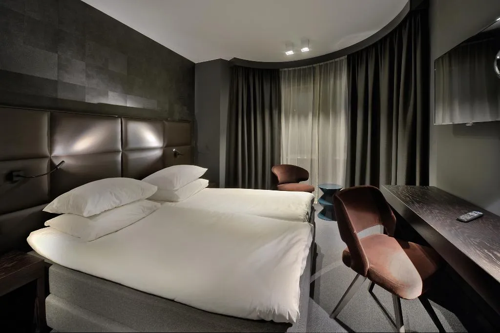 Room, Amsterdam Forest Hotel, Amsterdam
