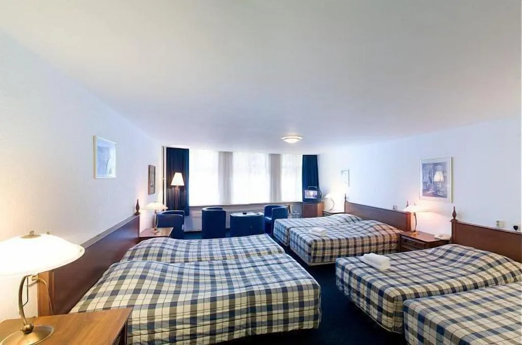 FAMILY ROOM STANDARD Room, Prins Hendrik, Amsterdam