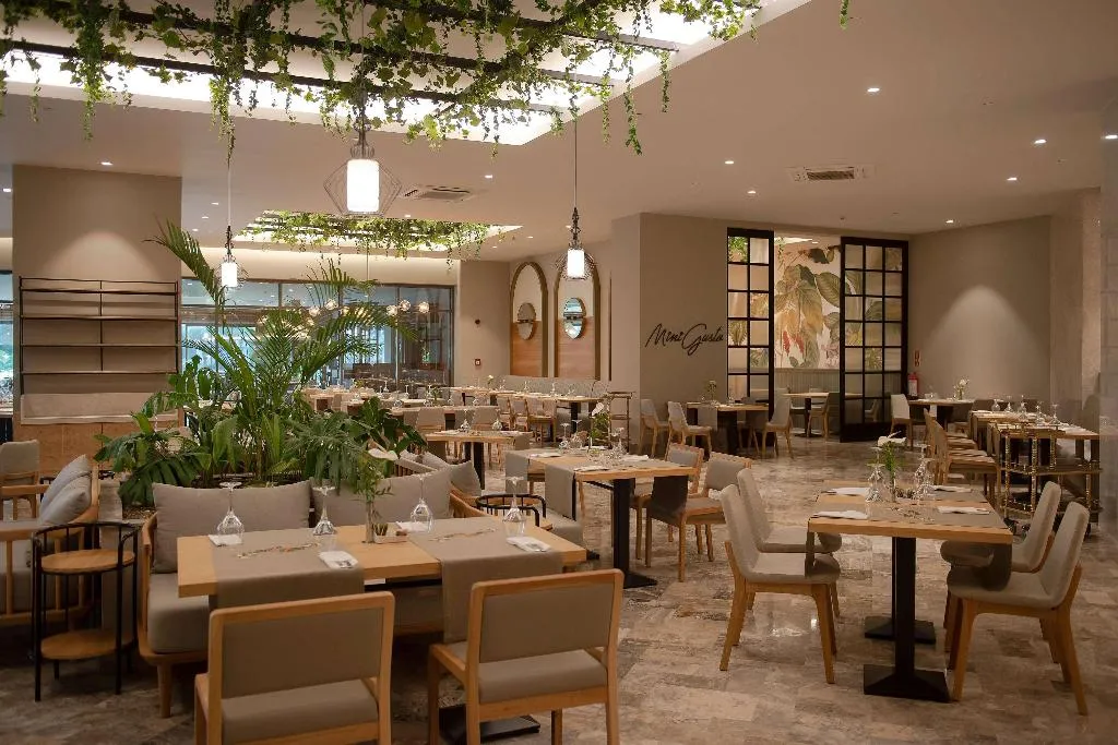 Restaurant, Miramare Beach, Antalya