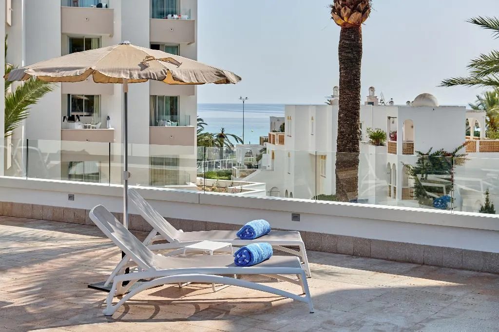 Terrace, Hipotels Bahia Grande, Majorca