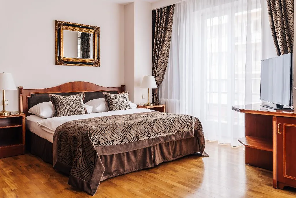 Double or Twin STANDARD Room, Belvedere Hotel Prague, Prague