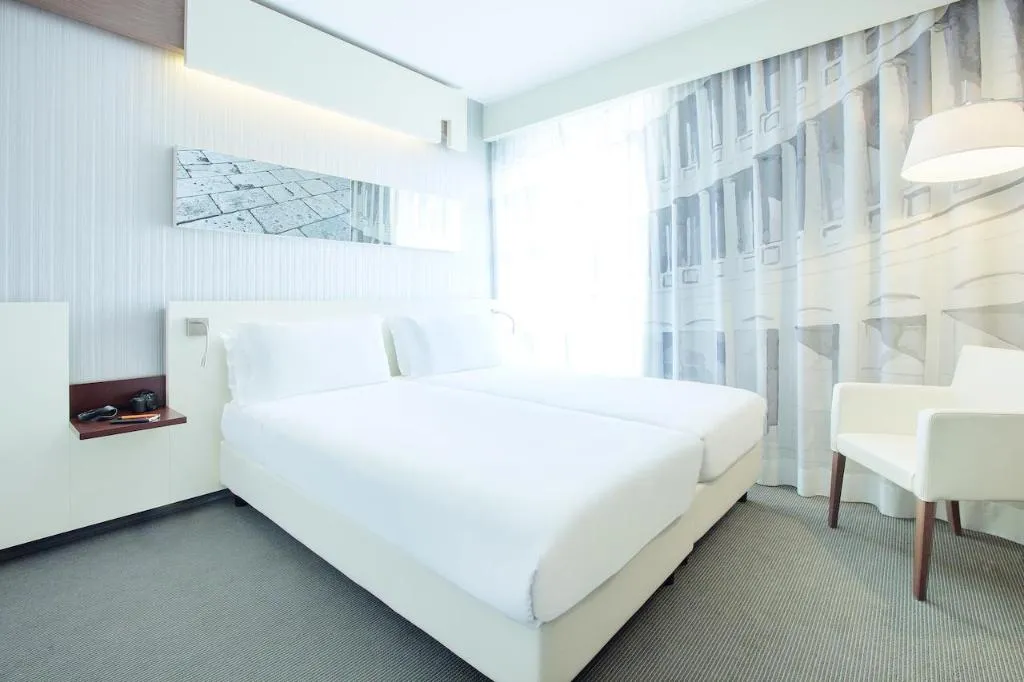 DOUBLE SUPERIOR Room, ibis Styles Roma Eur, Rome