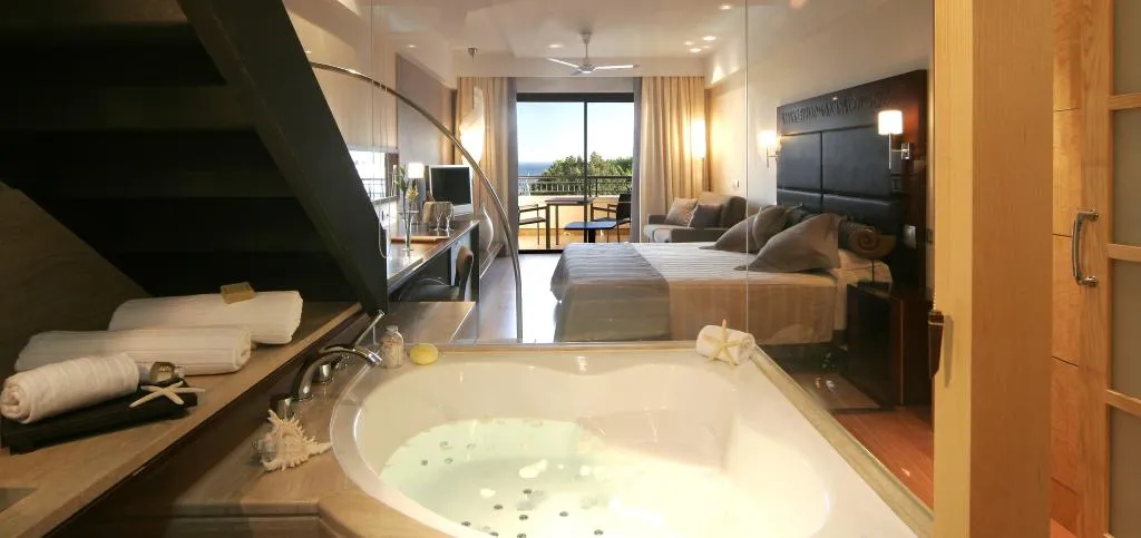 JUNIOR SUITE PRESTIGE Room, Insotel Fenicia Prestige Suites & Spa, Ibiza