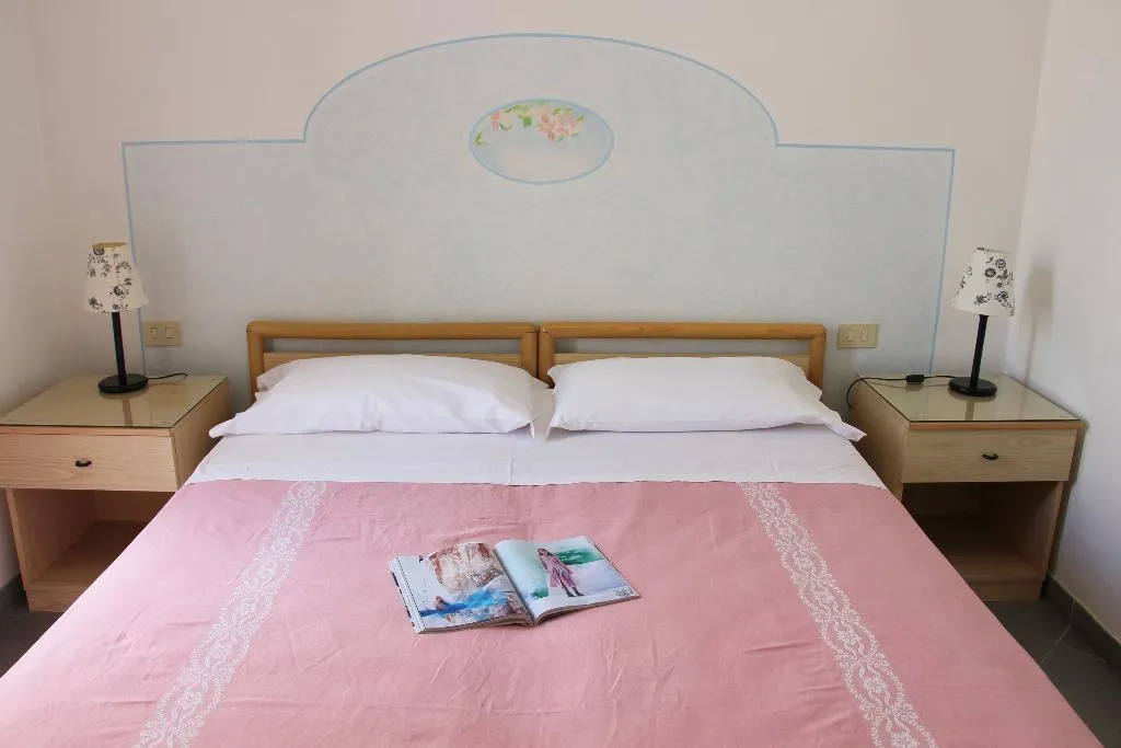 Room, Villa Cecilia, Naples